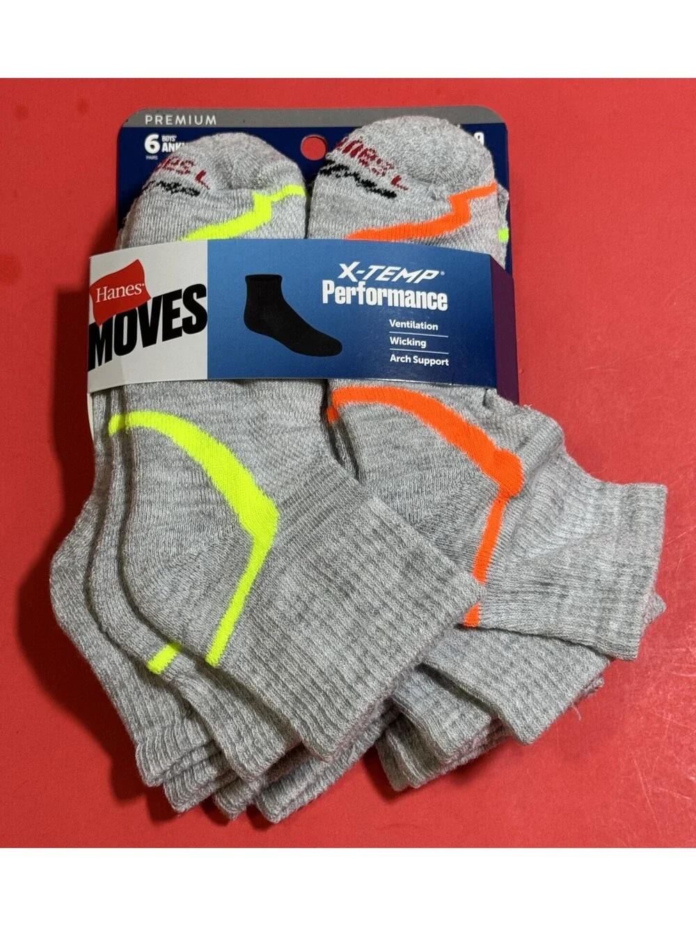 Hanes Performance X-Temp 6-Pair Gray Crew Socks Boys Large 3-9